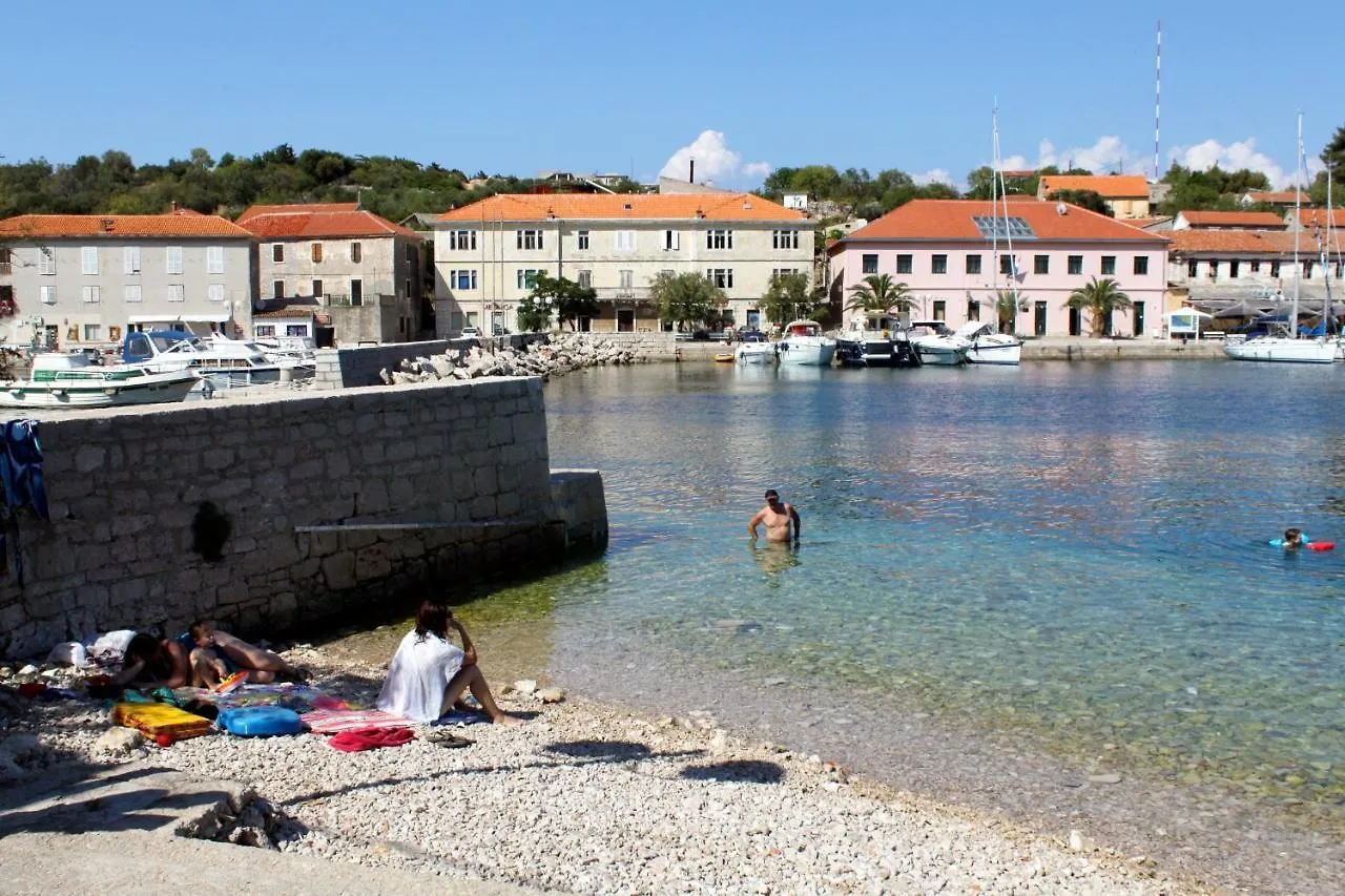 Apartments With A Parking Space Sali, Dugi Otok - 8185